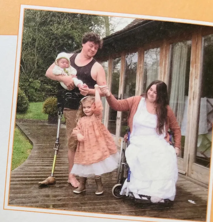 James Catchpole, Lucy Catchpole已認識20年。