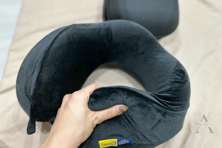 旅行頸枕推薦｜高鐵通勤＋飛機長途實測 Travel Blue