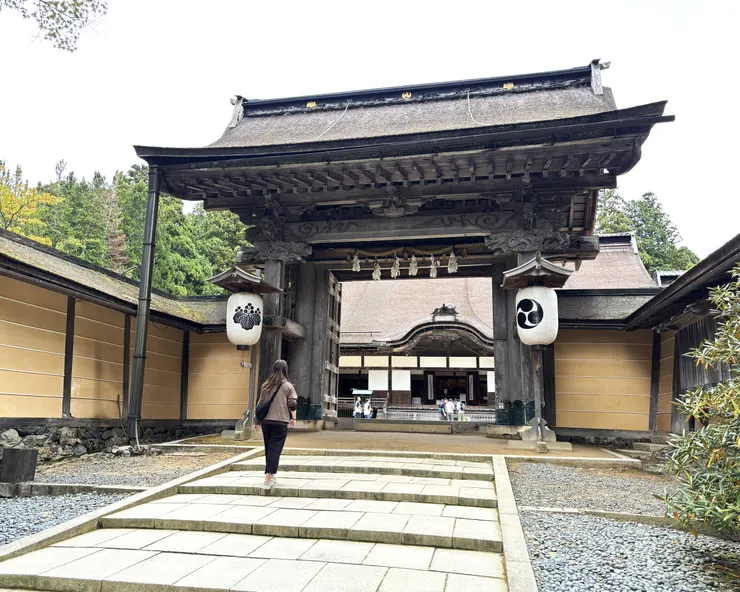 金剛峰寺正門入口(自行拍攝)