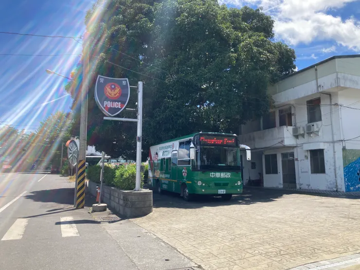 193縣道玉里端的行動郵局。（筆者攝影）