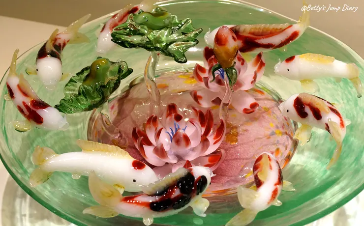 ▲新竹市玻璃工藝博物館-「時光璃影」聯展/圖片來源:Betty's Jump Diary