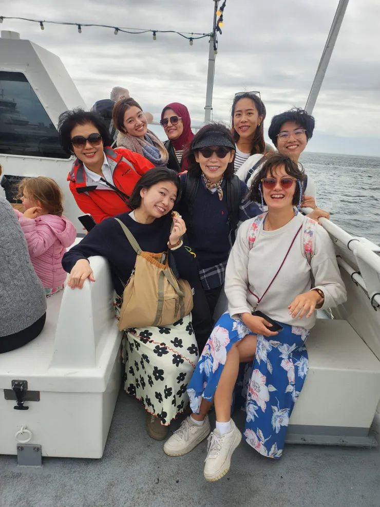 一起搭渡輪去瑞典