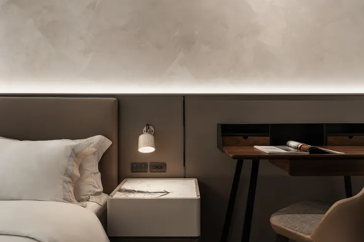 (作品呈現：皇苑御之苑 - 住進新美式古典風格城堡｜高雄藝瓦室內設計)