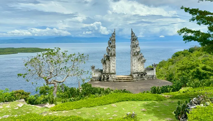 AMARTA Penida 版本的天堂之門