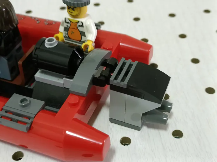 新穎的小艇引擎