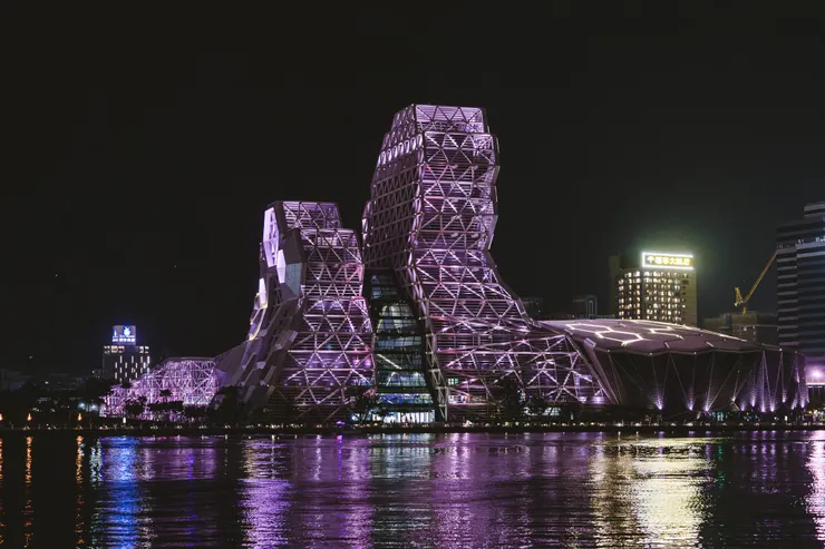 高雄流行音樂中心