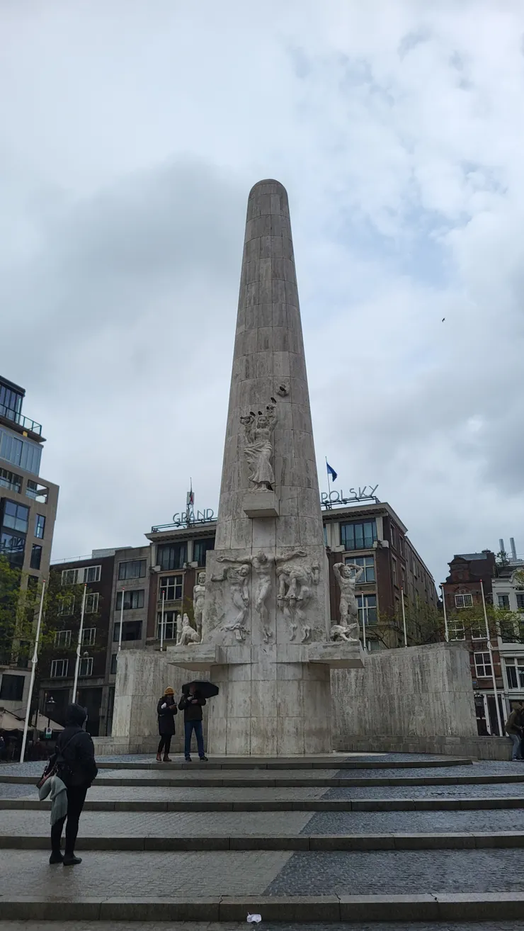 國家紀念碑，荷蘭阿姆斯特丹