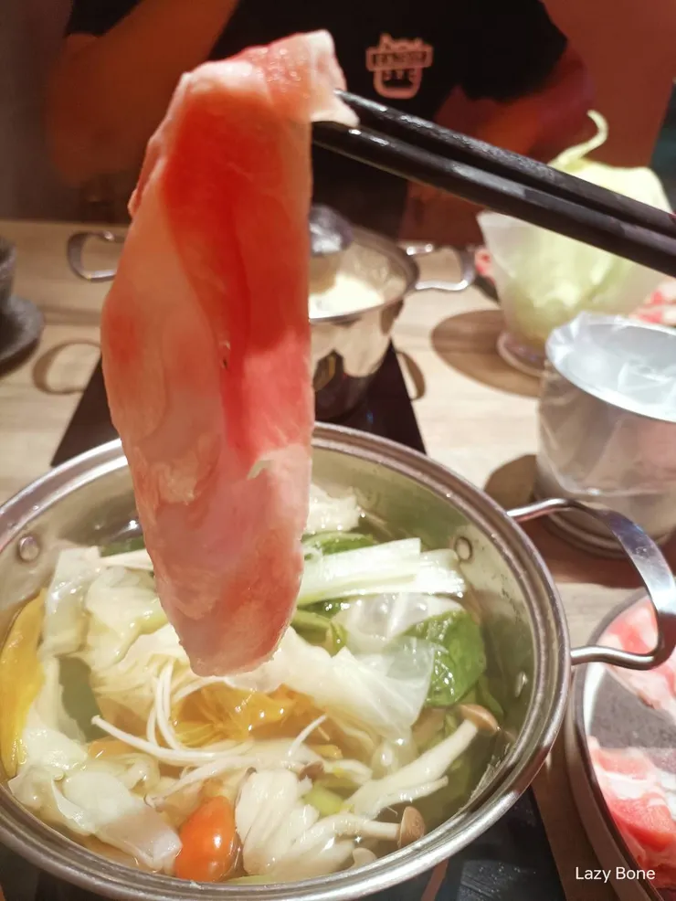 肉吞俱樂部自然羊雪花