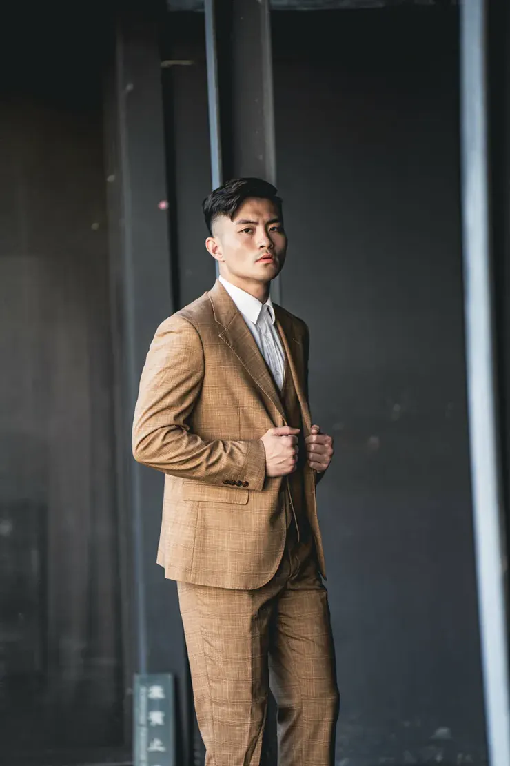 4. 威爾斯格紋英倫西裝外套 871 卡其格