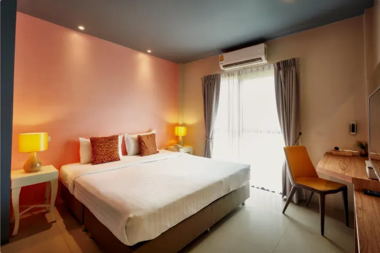 發現忘了拍房間照（圖片來源：飯店 Agoda 上照片）