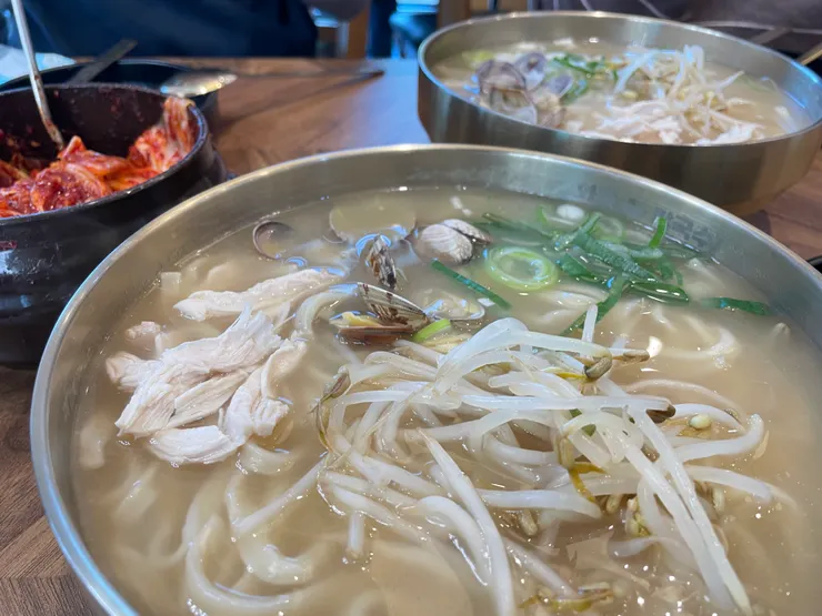 雞湯麵Ｘ海鮮麵