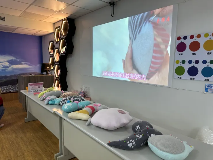 忘了怎麼縫還有影片可以再回顧一下