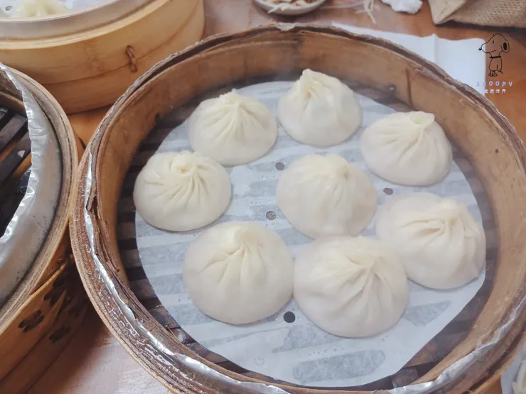 小籠湯包8顆$90