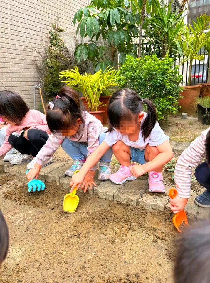 台南安南區達文西幼兒園：以高瞻教學為基礎，擁有超大草地與自然環境，打造孩子們的成長天堂  台南安南區推薦幼兒園