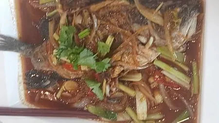 [花蓮美食]有KTV設備、包廂服務，盡情暢飲啤酒中無菜單料理