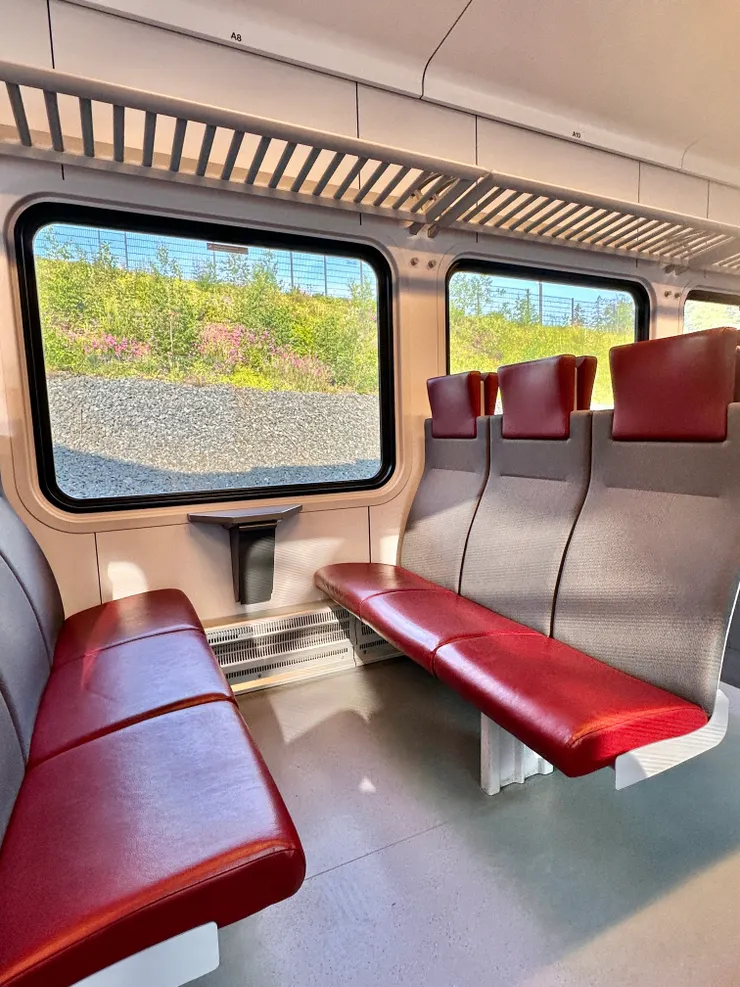 這是芬蘭火車車廂