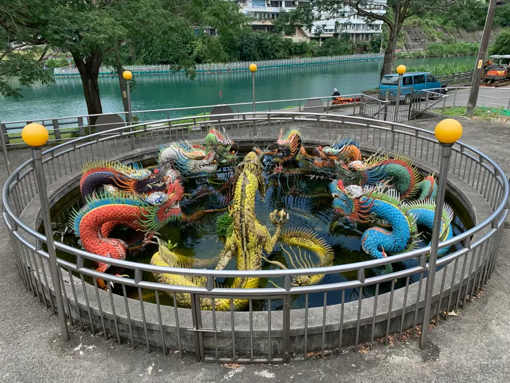 心心：1、2、3、4、5⋯⋯有幾條龍呢？