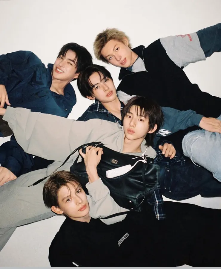 Photo fromIG@cortisbighit