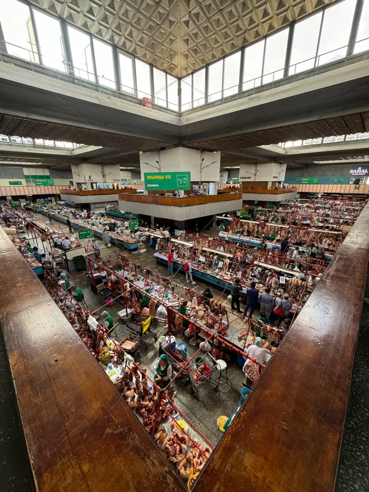 綠色市集其中一棟的俯瞰視角