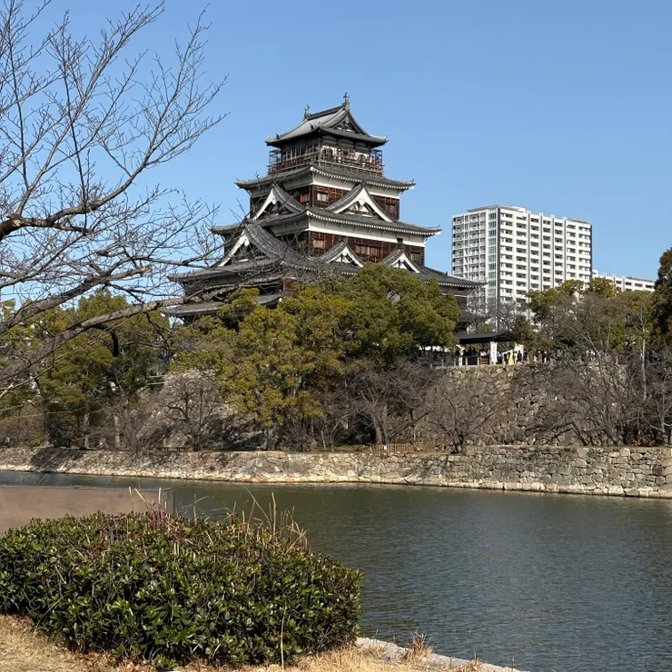 重建後、直到今日的廣島城