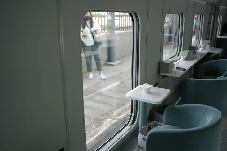  落地窗的位子是天選王位嗎?