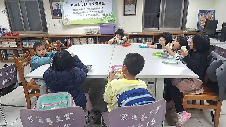 ▲ 寒溪天主堂的平日課後照顧及課業輔導
