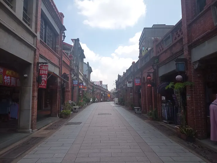 難得的平日，少了人潮的喧囂