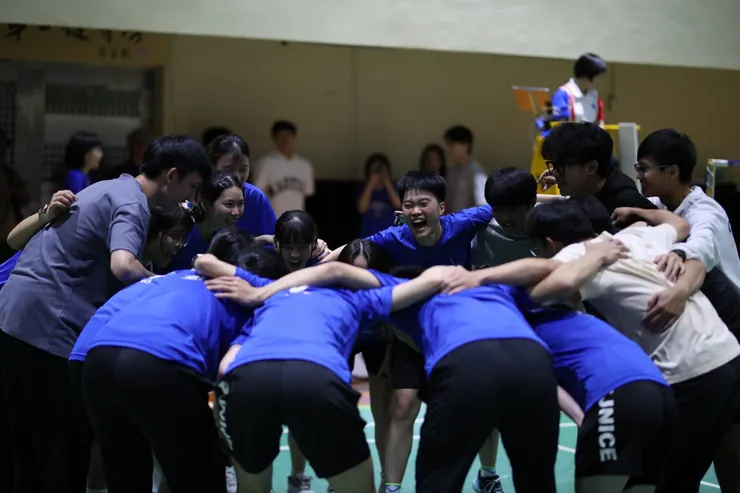 奪冠🏆圍圈慶祝🎉