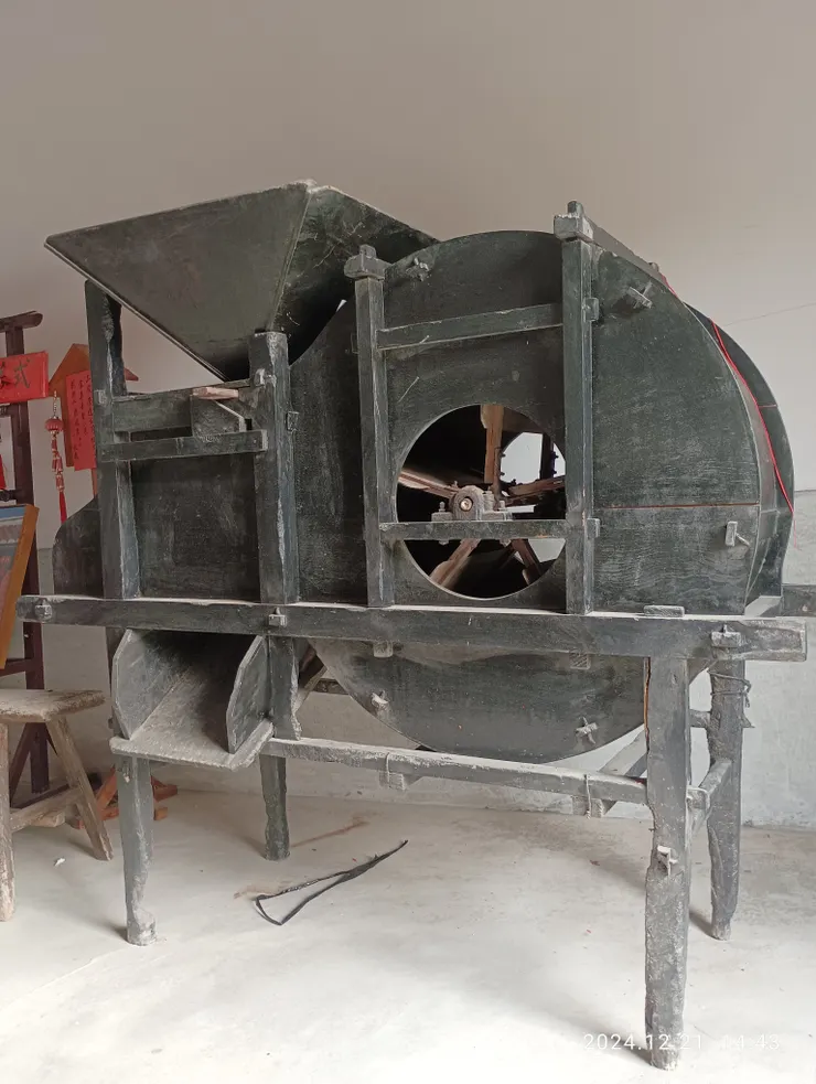 以此風鼓區分“實穗或空穗”