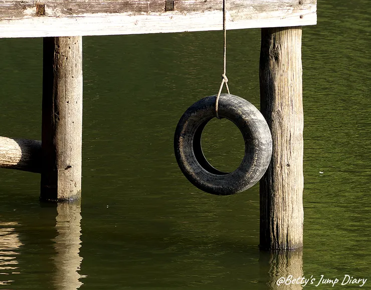 ▲新竹峨眉湖遊艇遊湖碼頭/圖片來源:Betty's Jump Diary