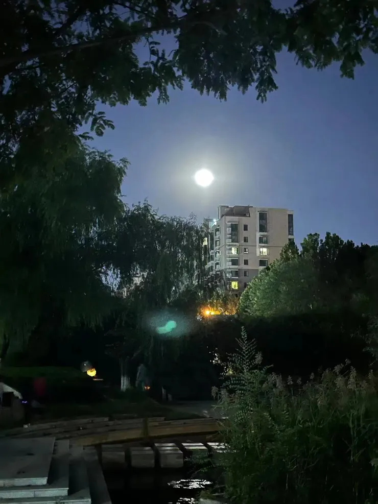 北京的中秋圓月