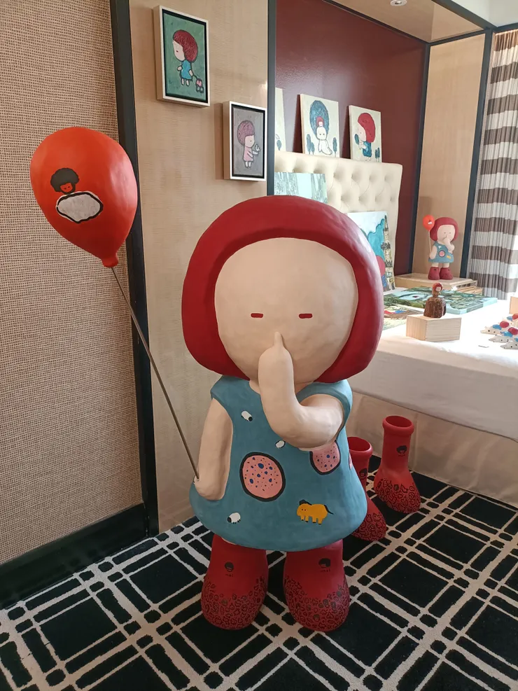 有點俏皮的女孩