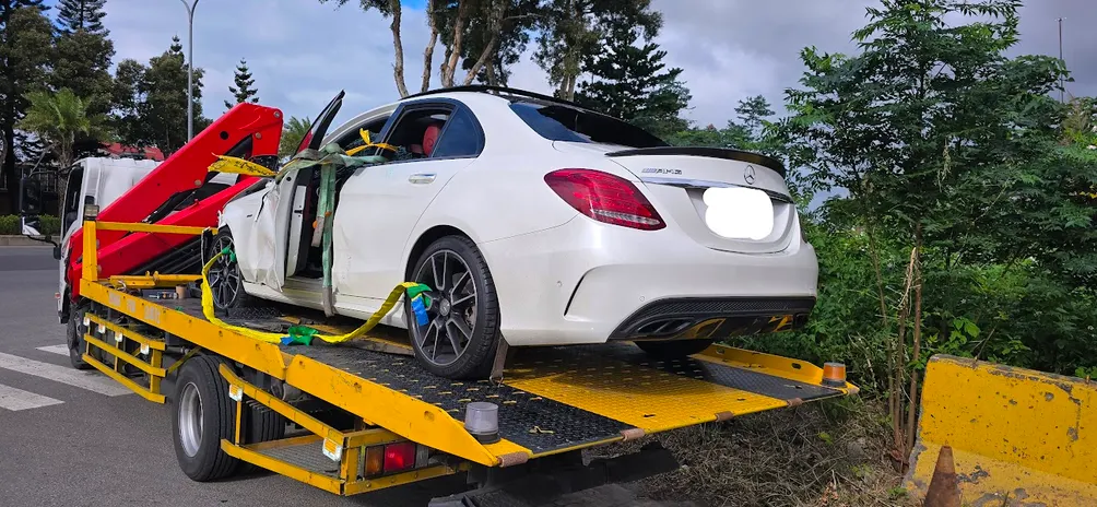 穩順旺汽車企業社~汽車-重機-機車道路救援