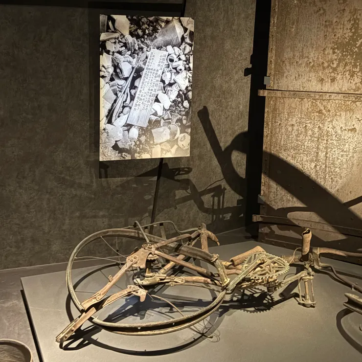 受高溫、衝擊而變形的腳踏車