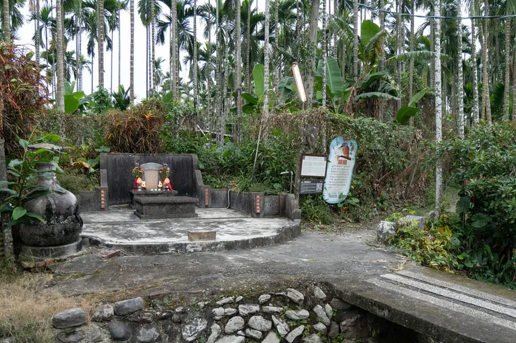 墓塚式伯公「南柵伯公」