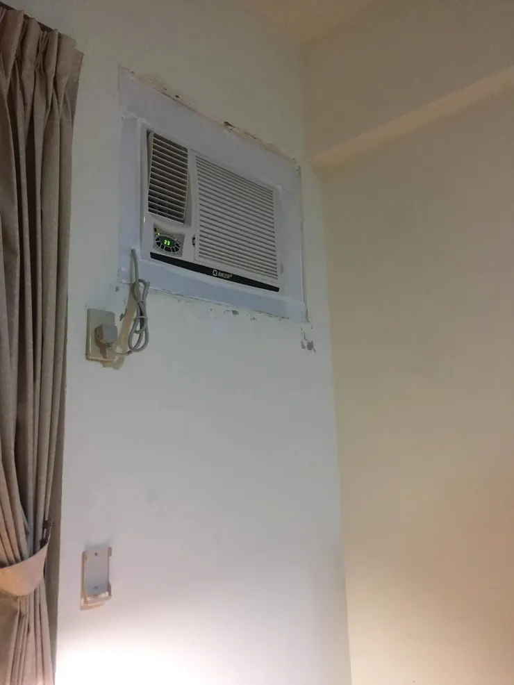 一期教師宿舍的冷氣以窗型為主