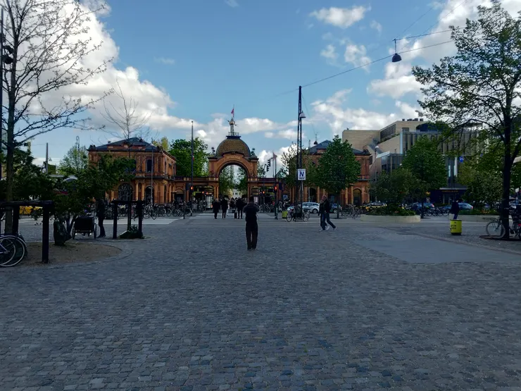 蒂沃利花園就在市中心