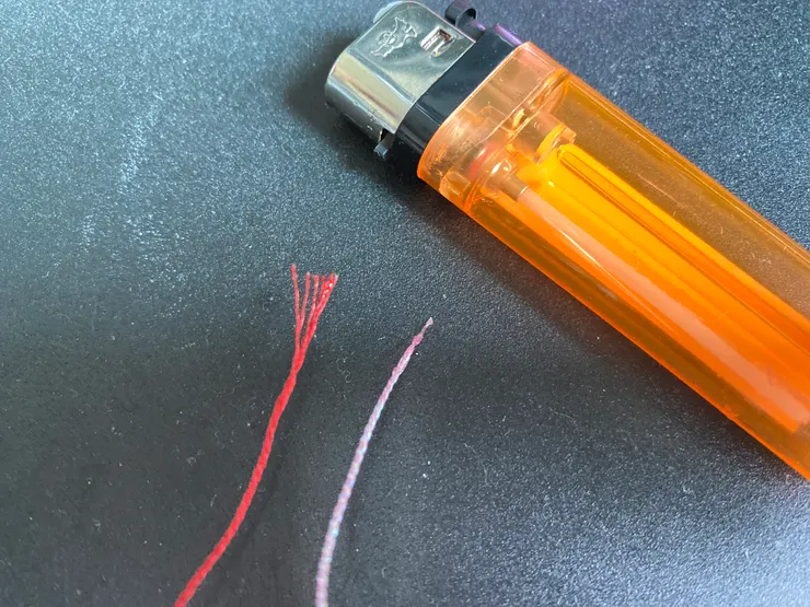 左邊紅線未燒結，右邊粉色線已燒結