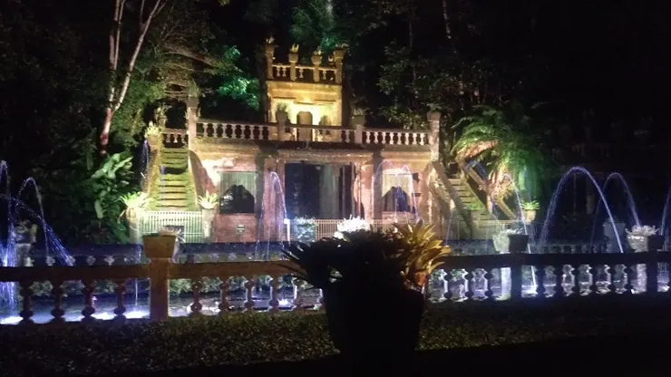 晚上的天空之城