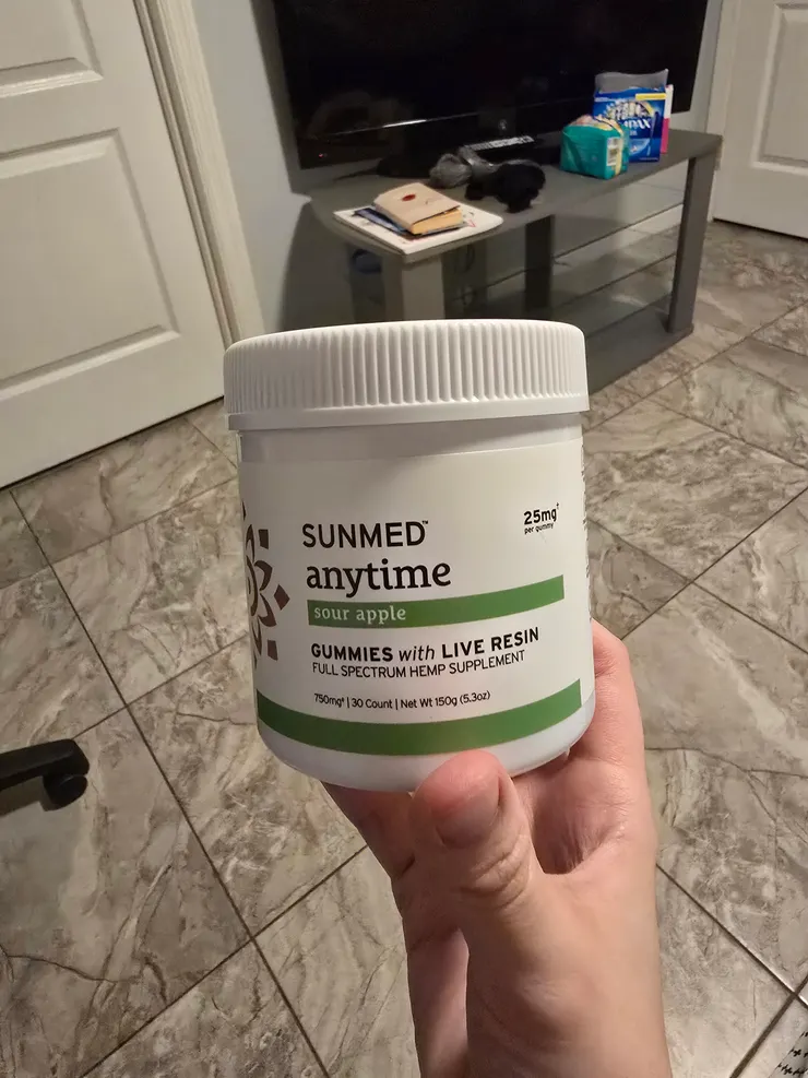 美國攤位上買到的CBD軟糖，這款軟糖跟其他牌子的甜度不同