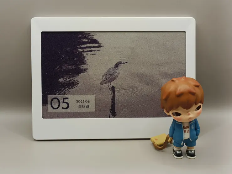 來源：ULANI 永恆曆 /(公仔) Hirono 小野《Hirono x CLOT》華人 Chinese