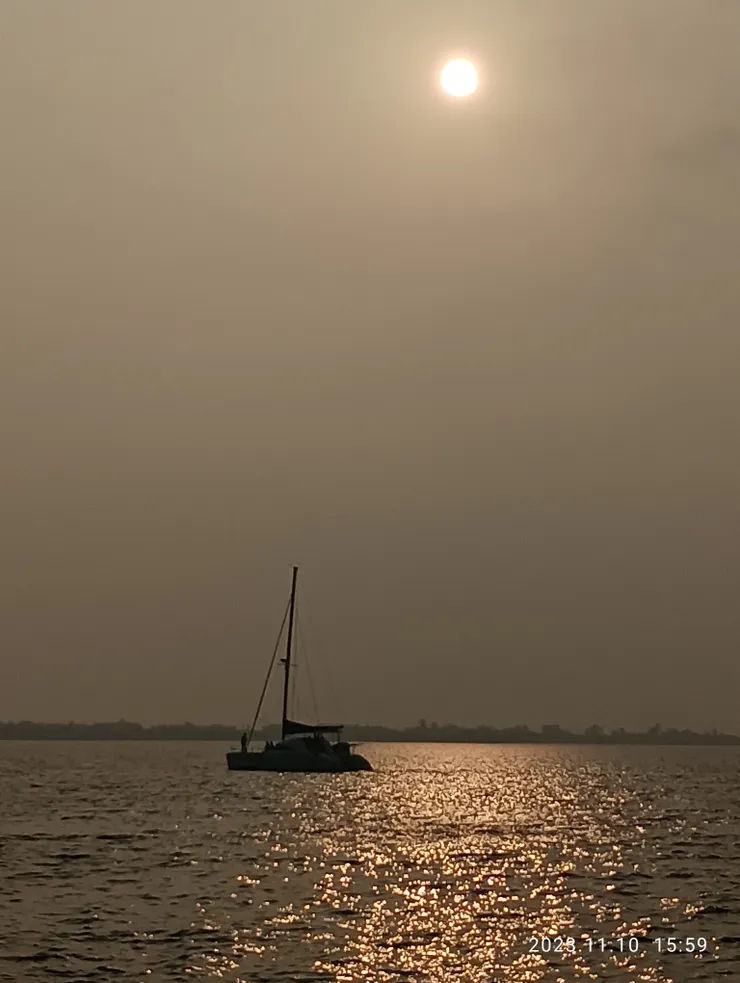 北風吹，潟湖搖，紅日高高掛灣橋，自拍