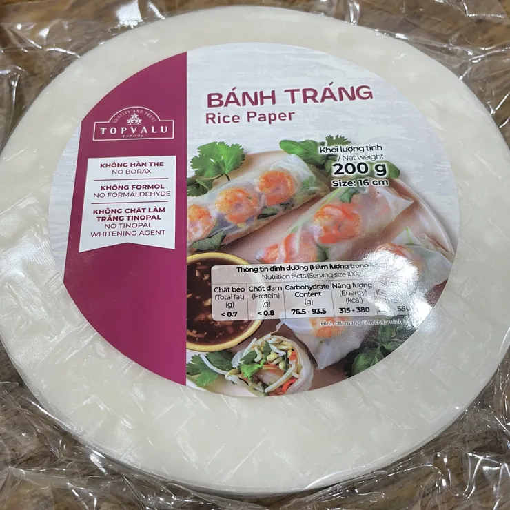 日本超市買的16cm直徑的越南米紙