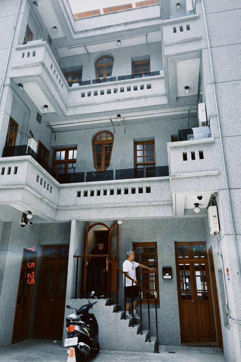 src
