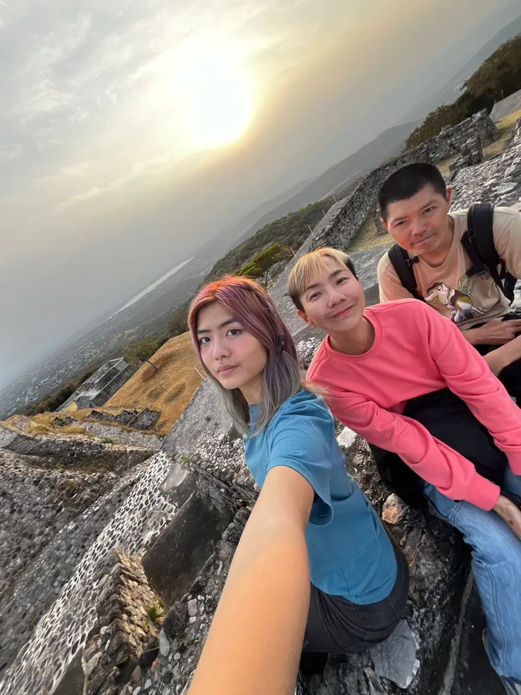 Xochicalco's Pyramid 欣賞日落