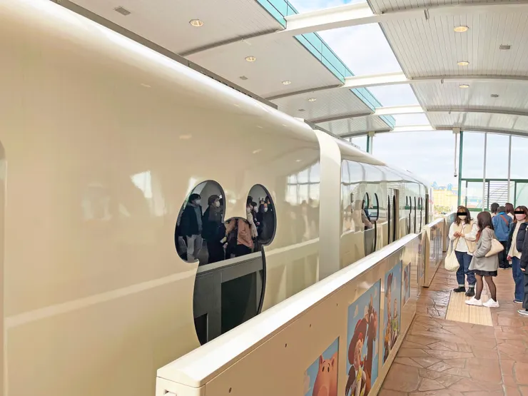 迪士尼園區列車