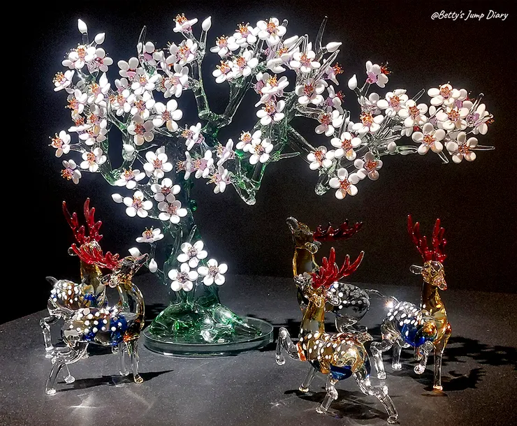 ▲新竹市玻璃工藝博物館-「時光璃影」聯展/圖片來源:Betty's Jump Diary