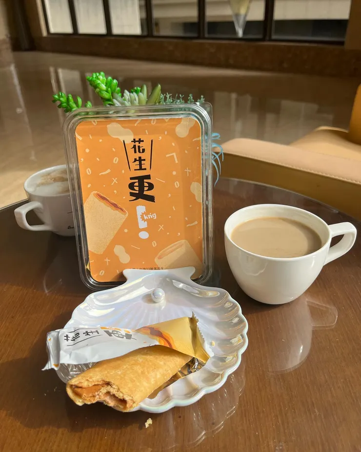 花生控一定會瘋掉，微波後變成熔岩花生，也太香了吧!