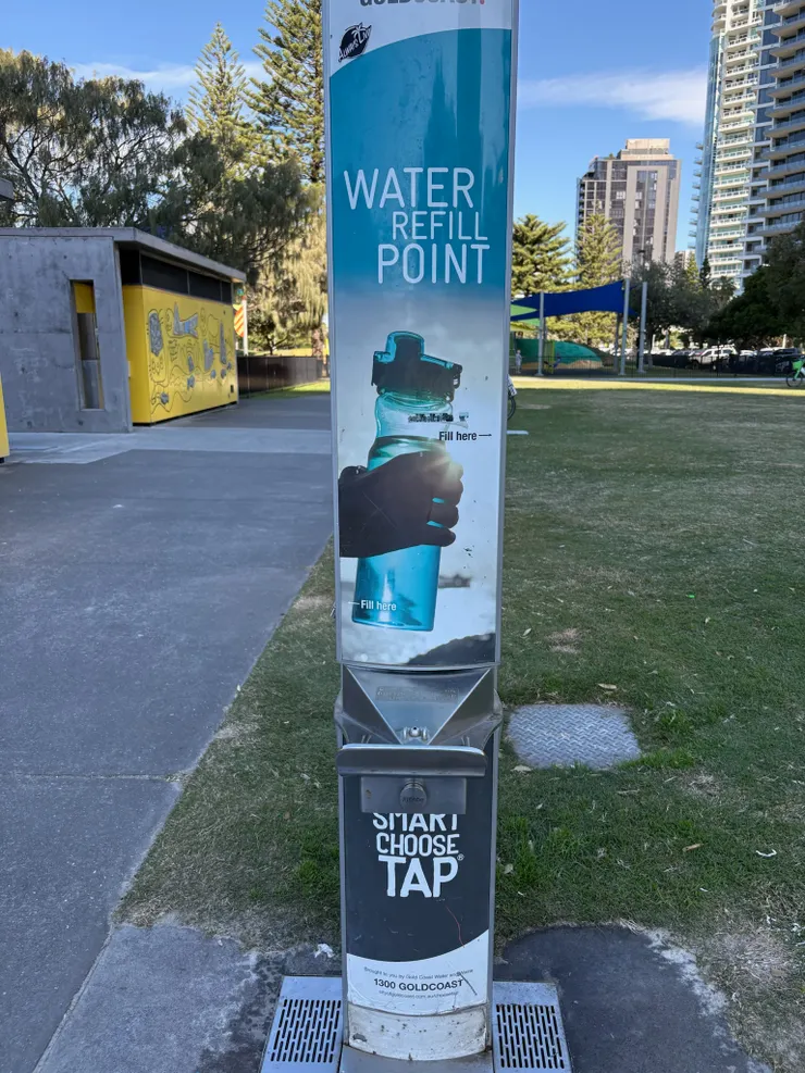 路邊的tap water真的很難喝