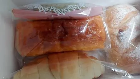 [新北美食]北歐工業風的室內裝潢氛圍、汐止區優良麵包店之一熊